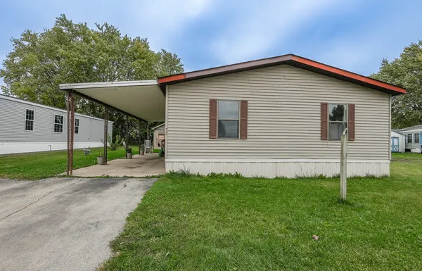 $48,900 | 77 Berry Lane, Bourbonnais, IL 60914