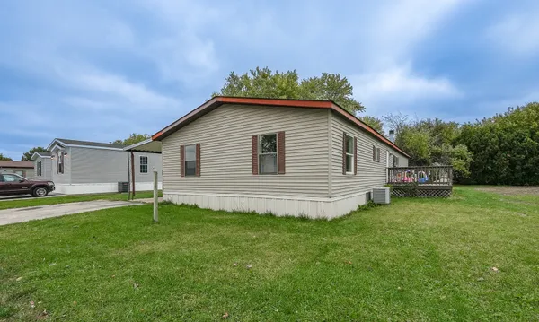 $48,900 | 77 Berry Lane, Bourbonnais, IL 60914