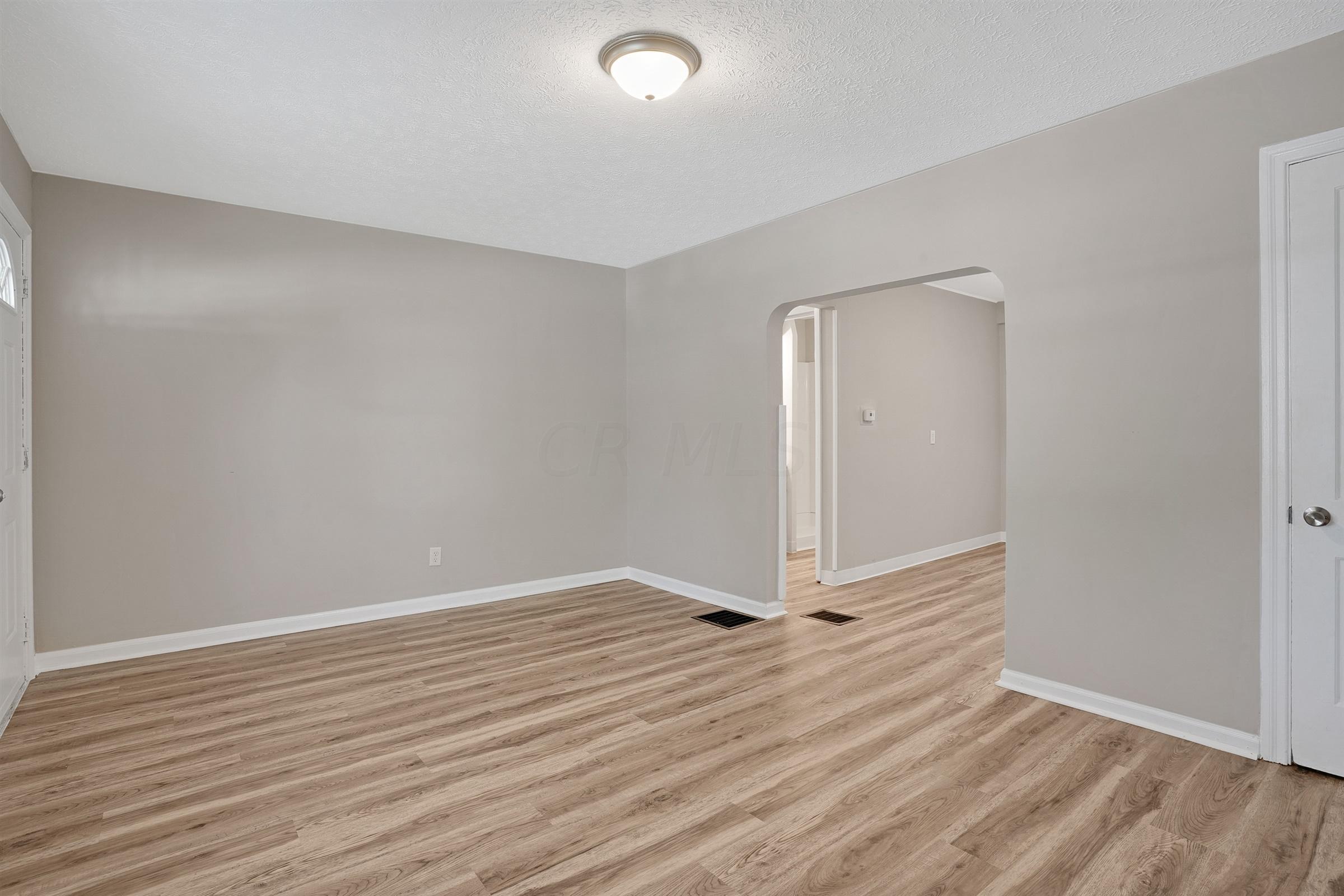 2579 Audubon Road Columbus, OH 43211 - Photo 11 of 27 Gallery Image 11