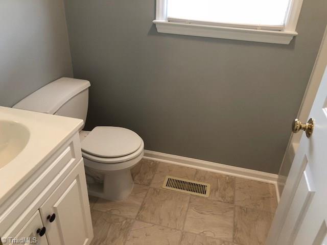 5604 Pinetuck Road Greensboro, NC 27407 - Photo 17 of 24 Gallery Image 17
