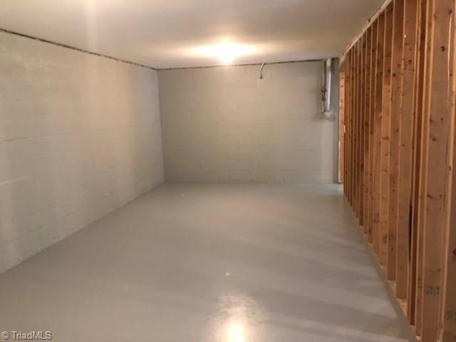 5604 Pinetuck Road Greensboro, NC 27407 - Photo 18 of 24 Gallery Image 18