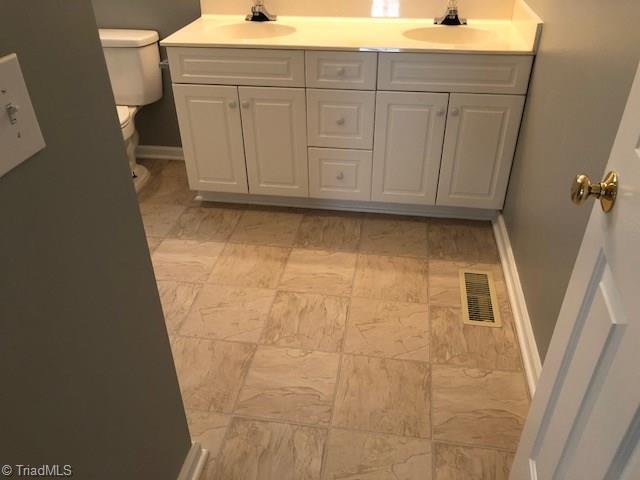 5604 Pinetuck Road Greensboro, NC 27407 - Photo 20 of 24 Gallery Image 20