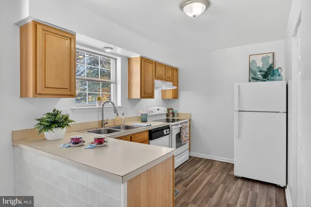 $249,900 | 1077 Monticello Lane, Lancaster, PA 17603