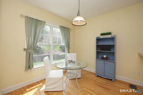 $3,700 | 38 Bradford Walk, Unit 38, Farmington, CT 06032