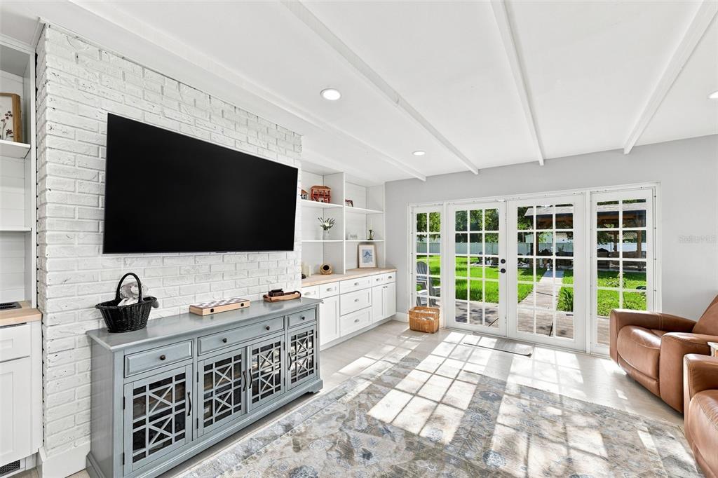 2119 Gallagher Road Dover, FL 33527 - Photo 27 of 55 Gallery Image 27