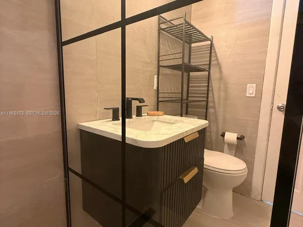 $1,950 | 7734 Abbott Avenue, Unit 101, Miami Beach, FL 33141