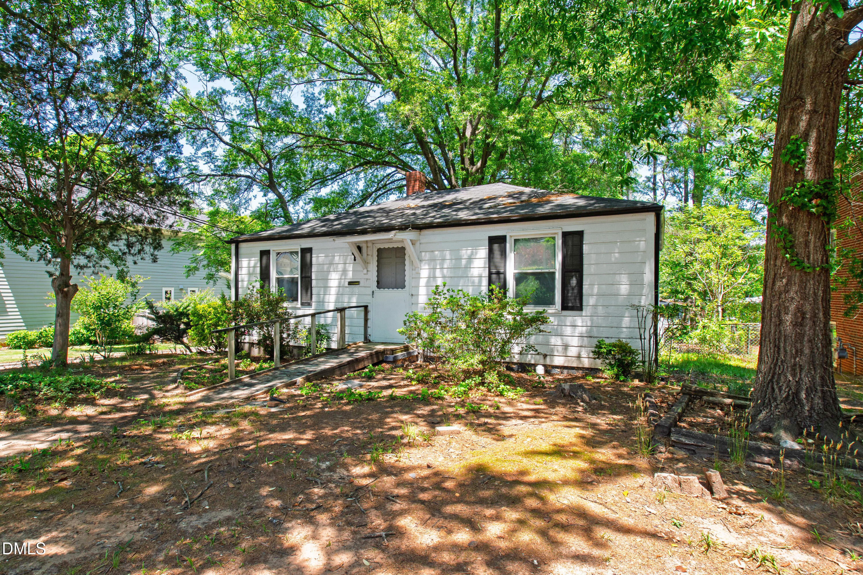 2316 Bedford Avenue Raleigh, NC 27607 - Photo 28 of 30 a view of a house with a yard