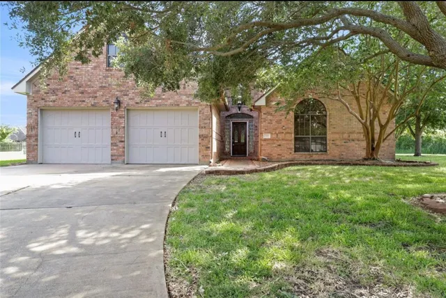 $324,997 | 1010 Mockingbird Lane, Richwood, TX 77531