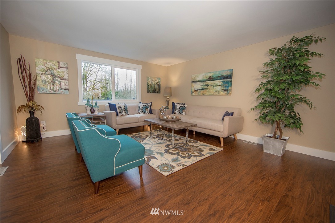 3122 228th Street Southeast Bothell, WA 98021 - Photo 8 of 22