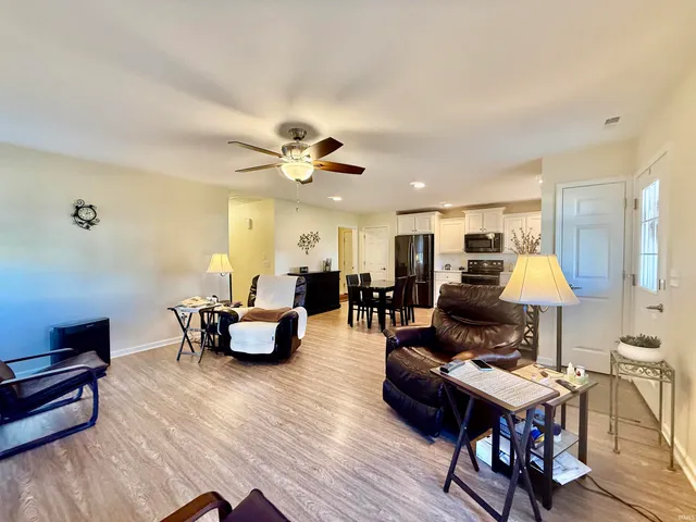 $314,900 | 13638 Leo Road, Leo, IN 46765