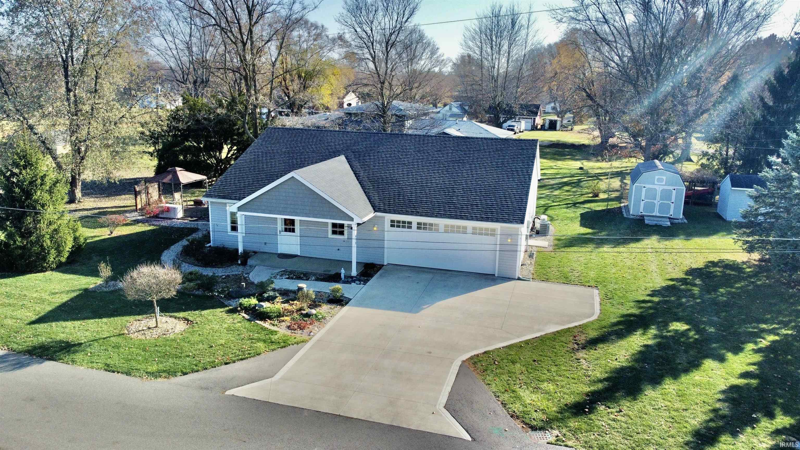 13638 Leo Road Leo, IN 46765 - Photo 3 of 36