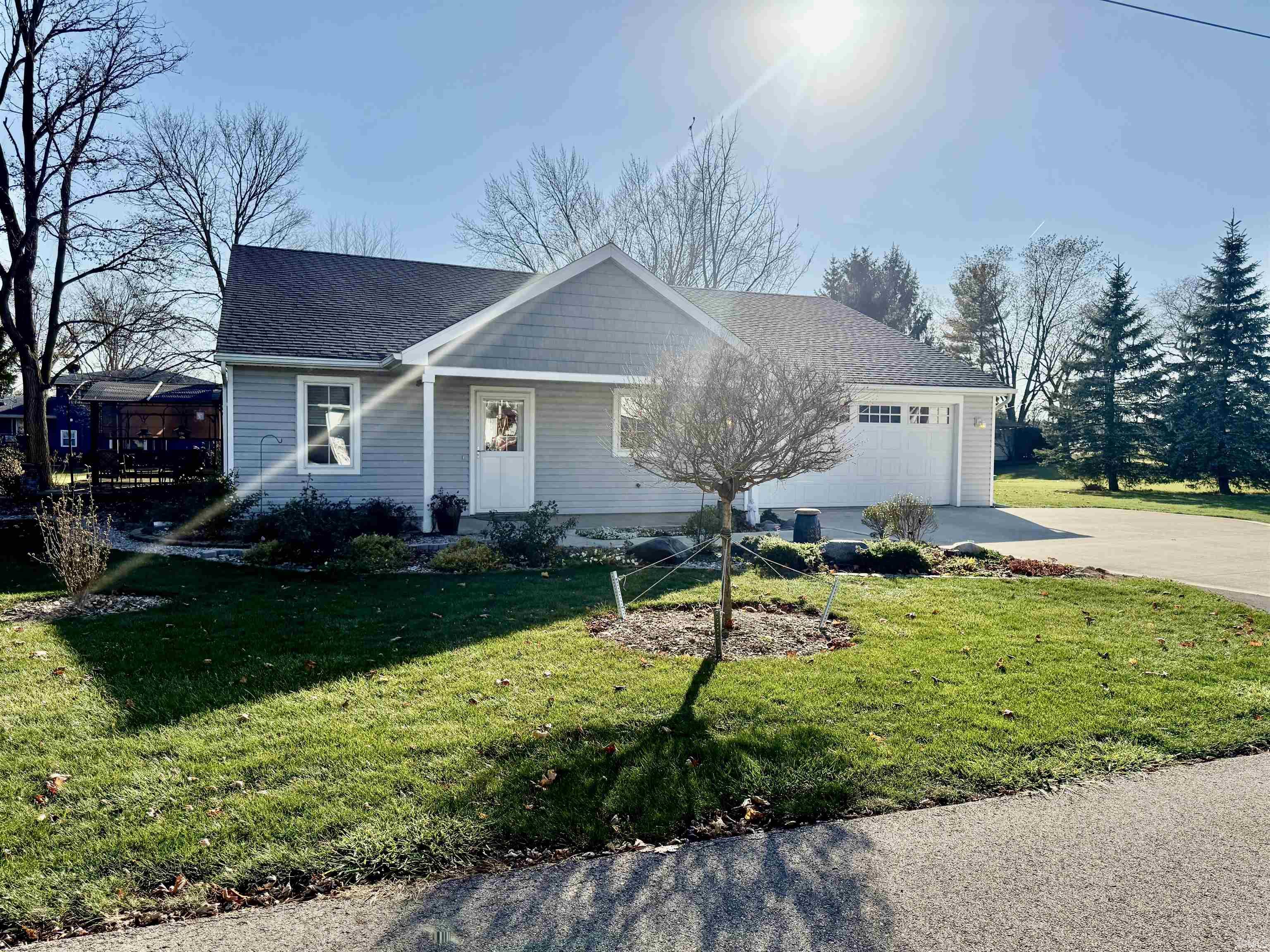 13638 Leo Road Leo, IN 46765 - Photo 5 of 36