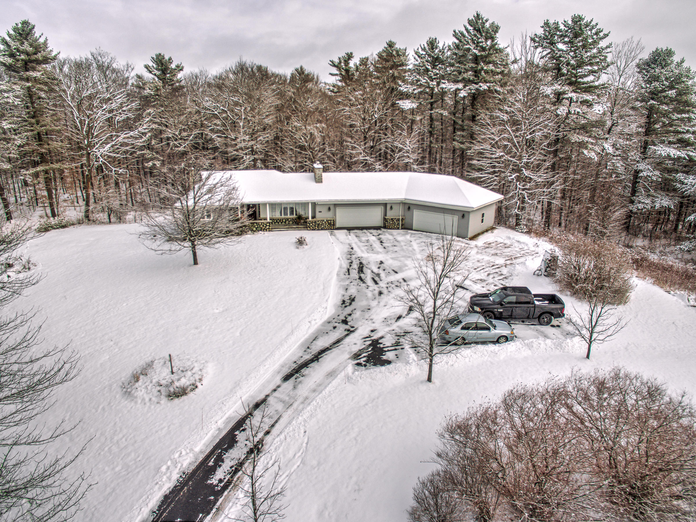 1030 China Road Winslow, ME 04901 - Photo 2 of 38 107891-ae-3