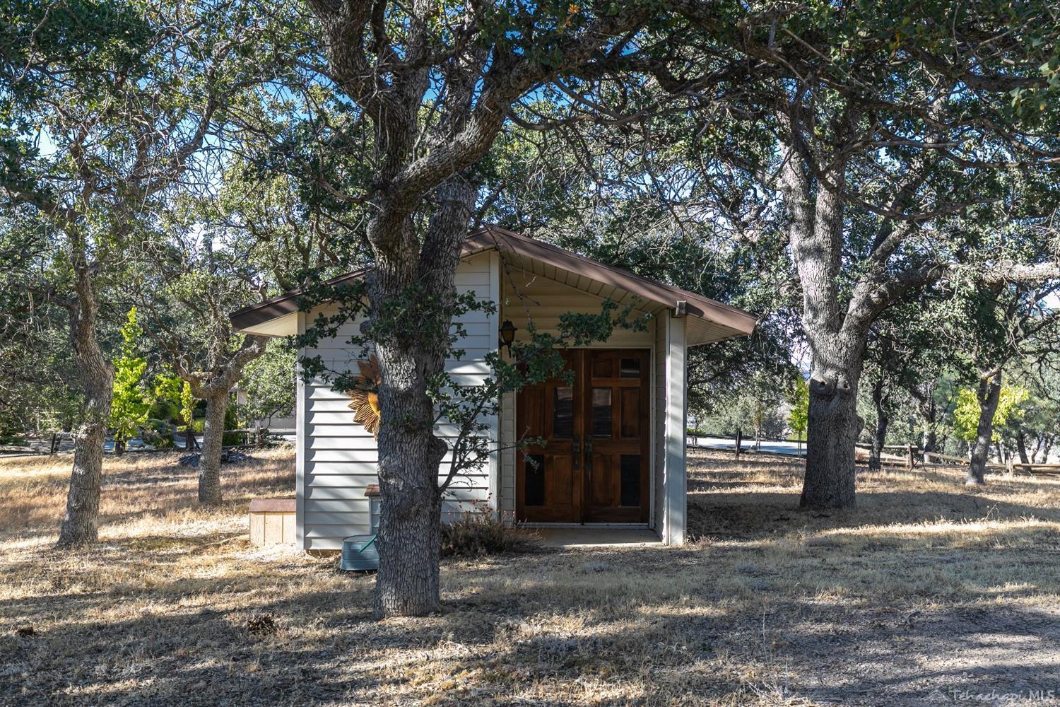19247 Water Canyon Road Tehachapi, CA 93561 - Photo 40 of 46 Gallery Image 40