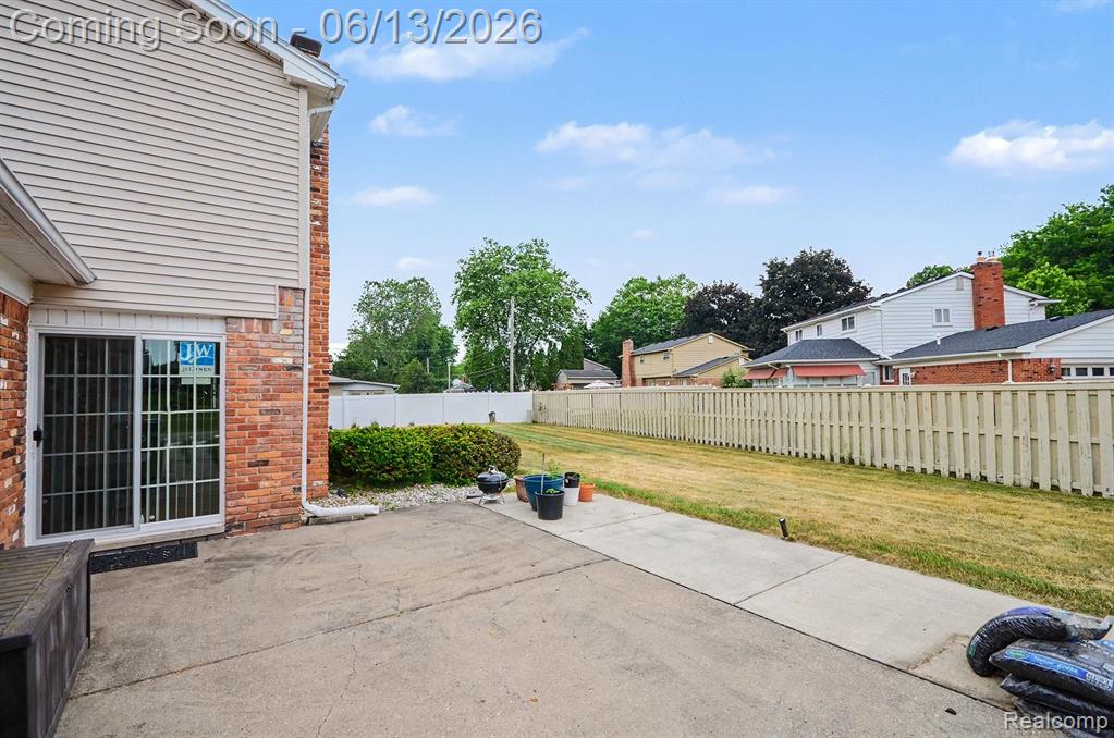 6653 Flintlock Ridge Utica, MI 48317 - Photo 25 of 31