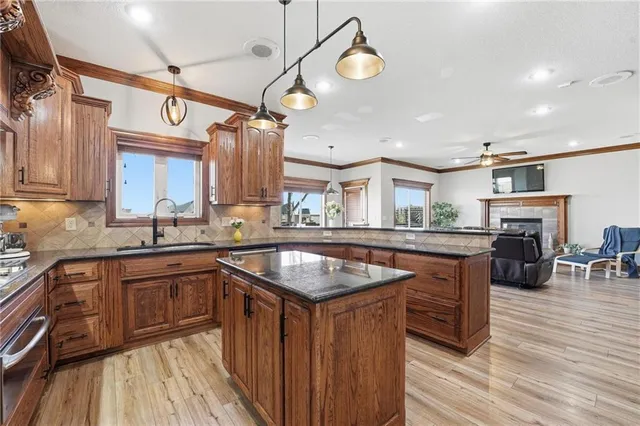 $625,000 | 12815 North Apple Blossom Drive, Platte City, MO 64079