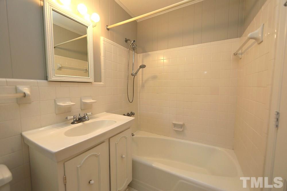 6619 King Lawrence Road Raleigh, NC 27607 - Photo 21 of 30