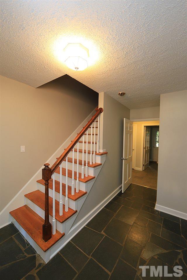 6619 King Lawrence Road Raleigh, NC 27607 - Photo 5 of 30