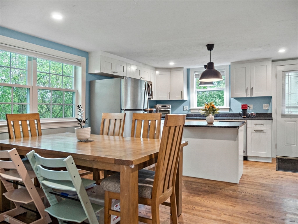 36 Brackett Road Ashland, MA 01721 - Photo 4 of 27