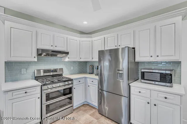 $5,000 | 1405 4th Avenue, Spring Lake, NJ 07762