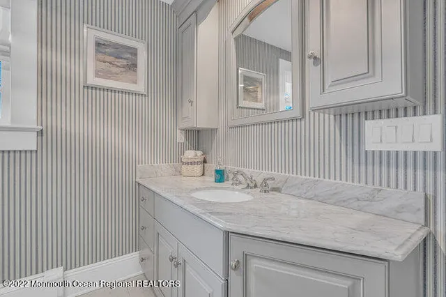 $5,000 | 1405 4th Avenue, Spring Lake, NJ 07762