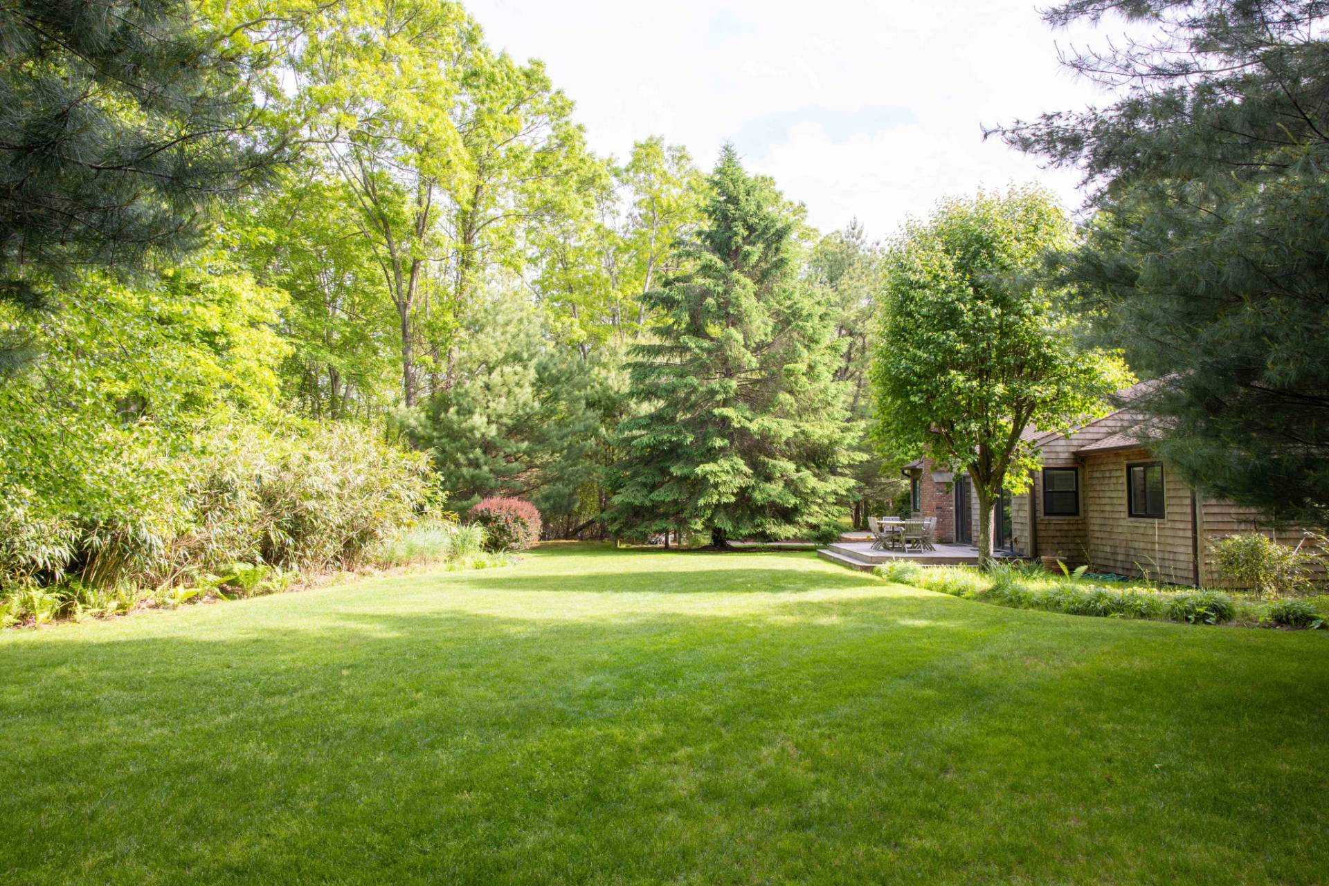 60 Northwest Landing Road East Hampton, NY 11937 - Photo 5 of 35