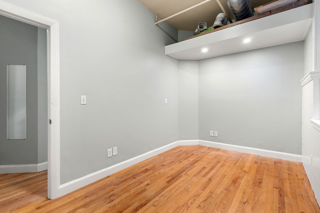 62 Washington Street, Unit 5 Haverhill, MA 01832 - Photo 19 of 34 a view of an empty room