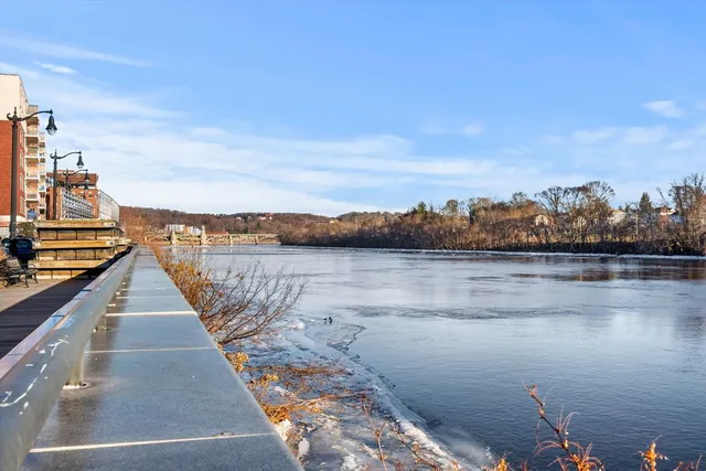 $2,000 | 62 Washington Street, Unit 5, Haverhill, MA 01832