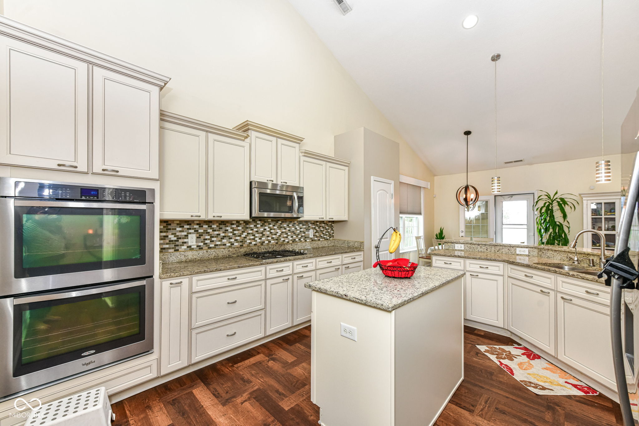 12374 Wolverton Way Fishers, IN 46037 - Photo 12 of 37