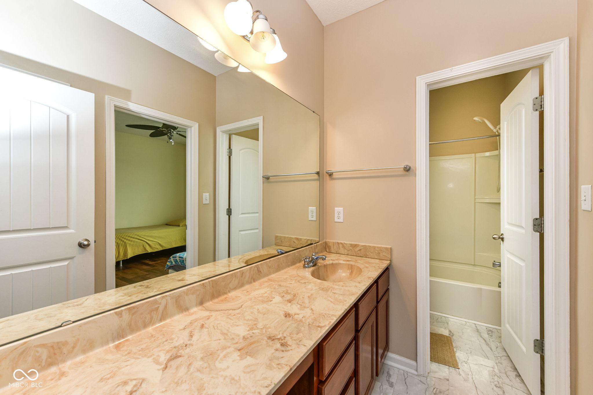 12374 Wolverton Way Fishers, IN 46037 - Photo 30 of 37