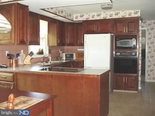 3828 Robin Road Furlong, PA 18925 - Photo 3 of 6