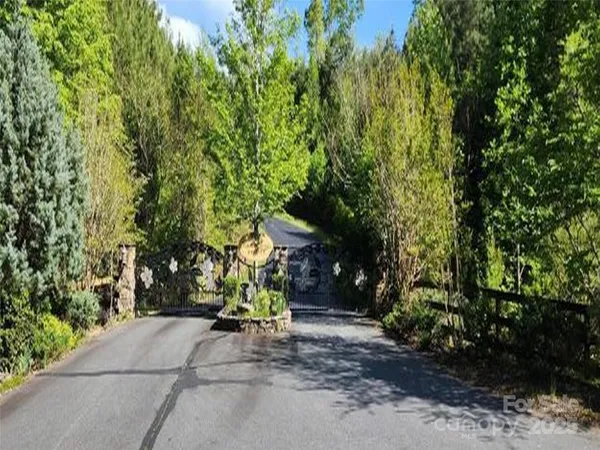 $34,900 | 0 South Cross Creek Trail Mill Spring, Unit 12, Mill Spring, NC 28756