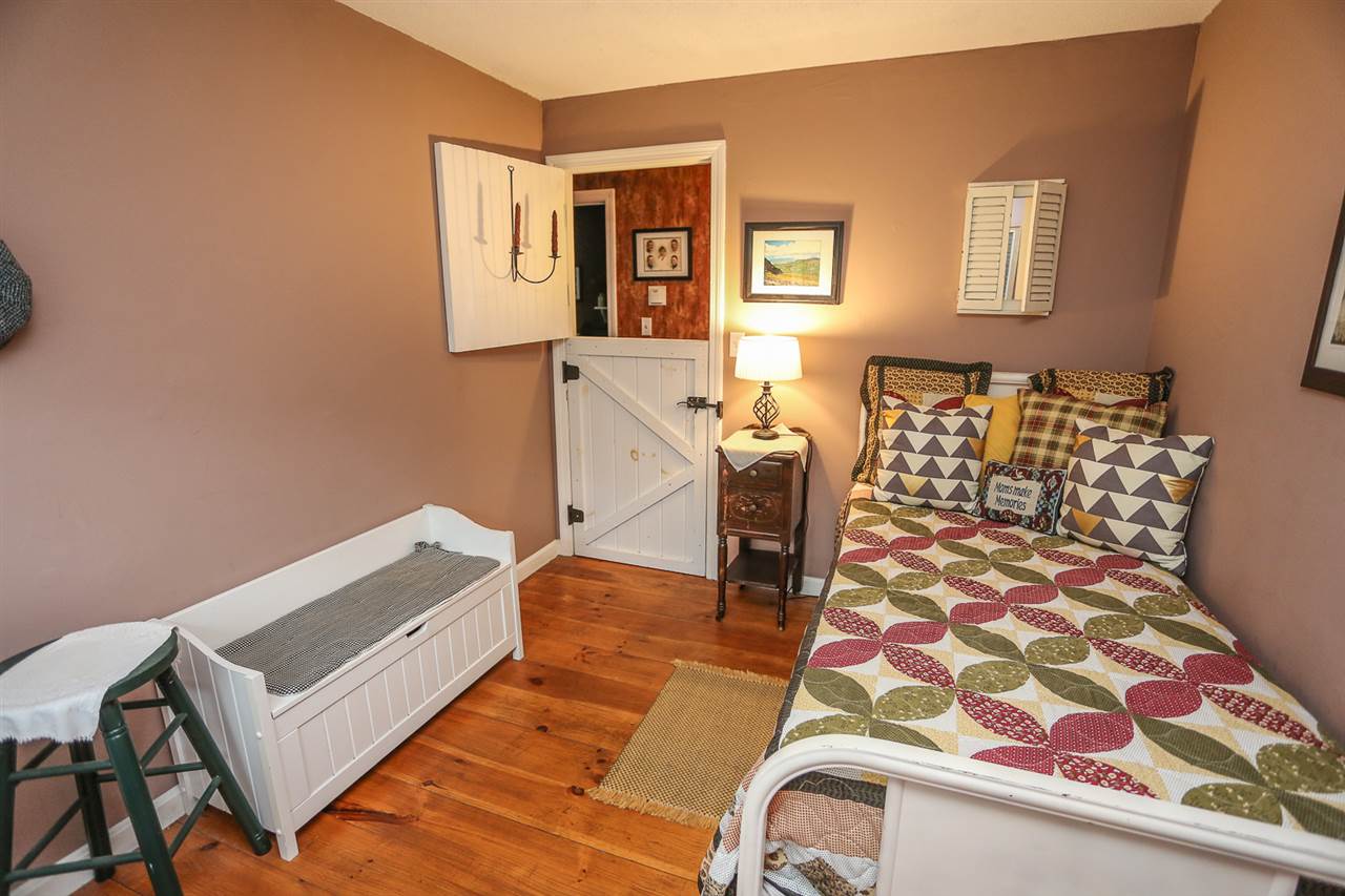 16 Pierce Road Raymond, NH 03077 - Photo 19 of 32