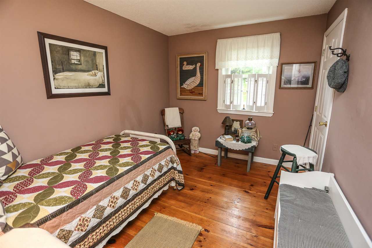 16 Pierce Road Raymond, NH 03077 - Photo 20 of 32
