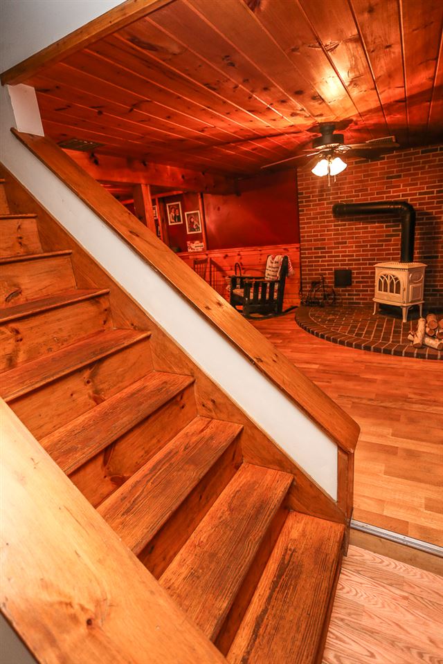 16 Pierce Road Raymond, NH 03077 - Photo 26 of 32