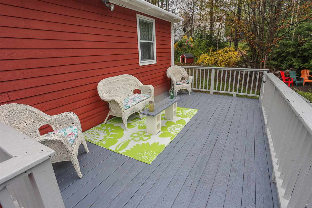 16 Pierce Road Raymond, NH 03077 - Photo 5 of 32