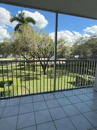 $2,250 | 1401 Southwest 128th Terrace, Unit 205H, Pembroke Pines, FL 33027