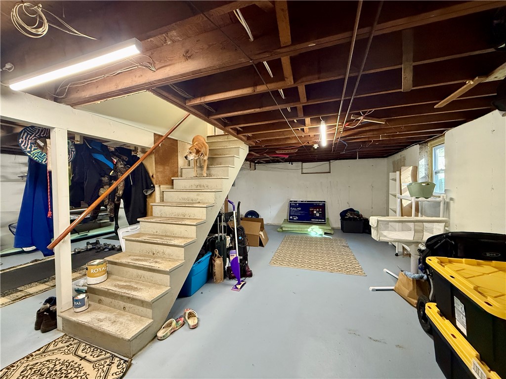 11 Holmes Street Westerly, RI 02891 - Photo 17 of 18