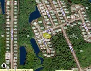 0 Tee View Rotonda West, FL 33947 - Photo 1 of 1 a view of a yard