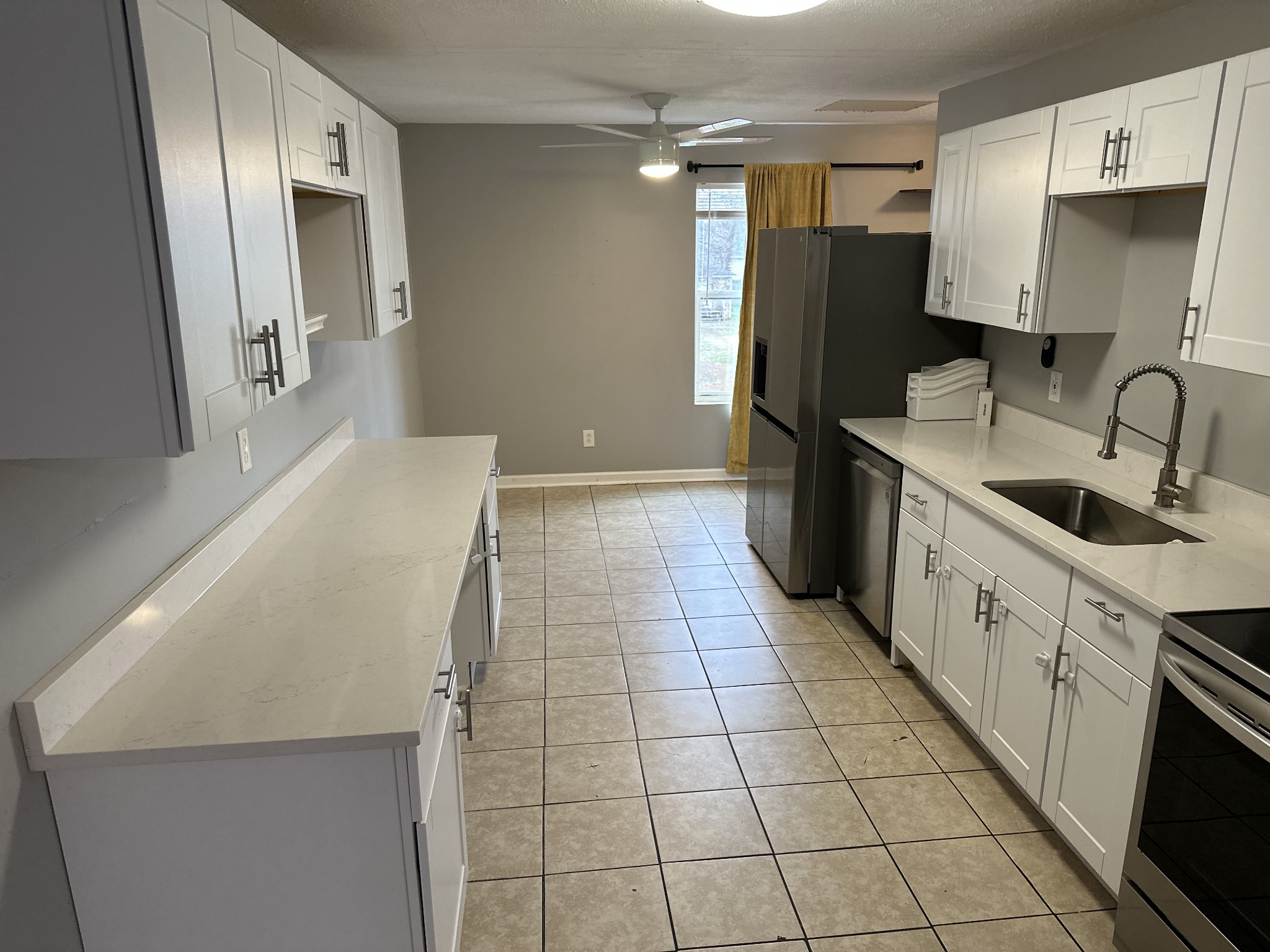 1720 Knowles Street, Unit B Nashville, TN 37208 - Photo 1 of 11