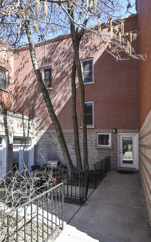 929 North Racine Avenue Chicago, IL 60642 - Photo 1 of 1