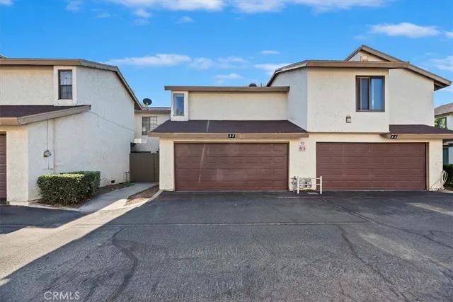 $341,500 | 1974 East Lynwood Drive, Unit 8B, San Bernardino, CA 92404