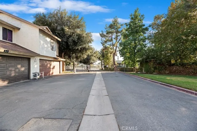 $341,500 | 1974 East Lynwood Drive, Unit 8B, San Bernardino, CA 92404