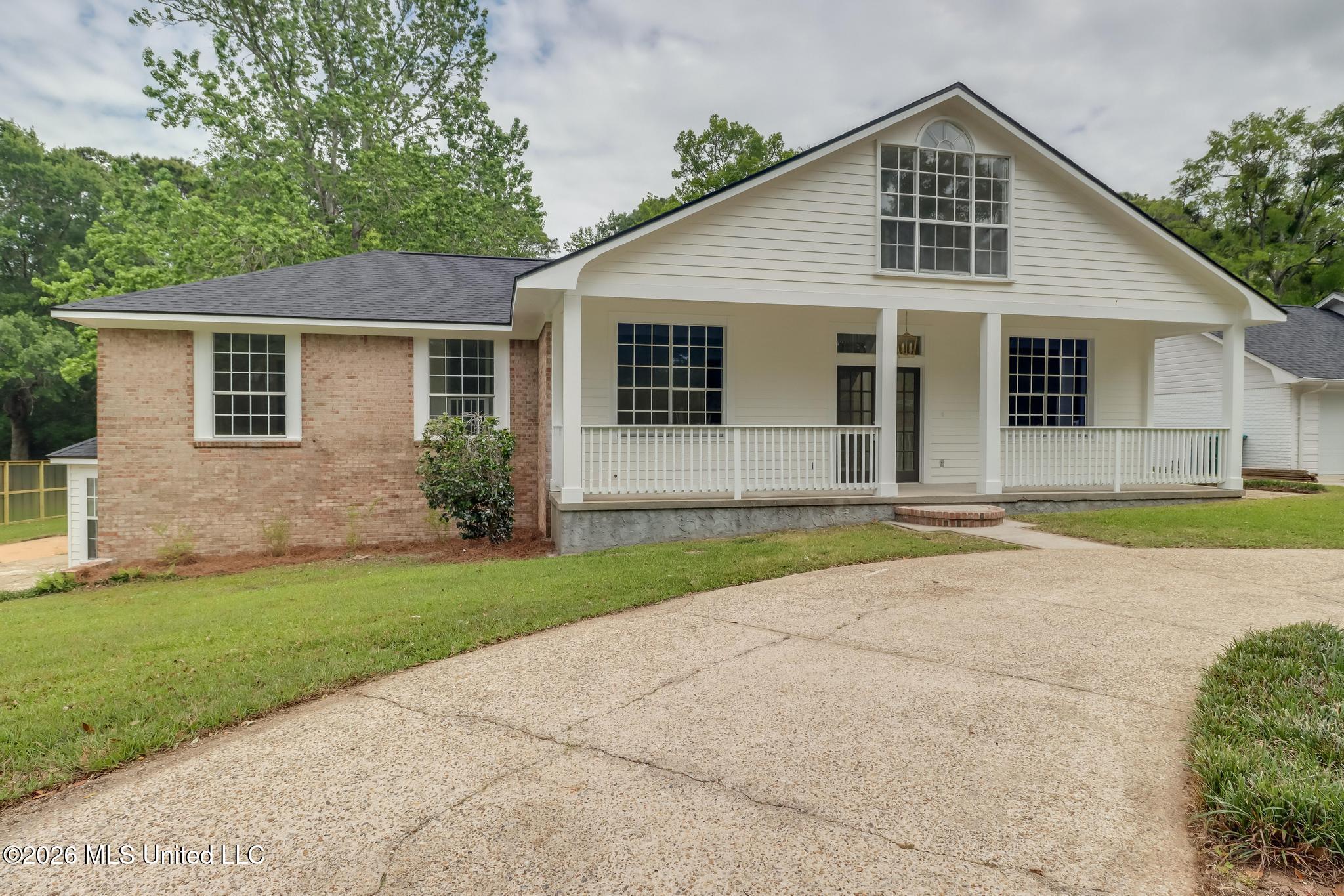 1348 Diller Road Ocean Springs, MS 39564 - Photo 15 of 48 IMG_6511