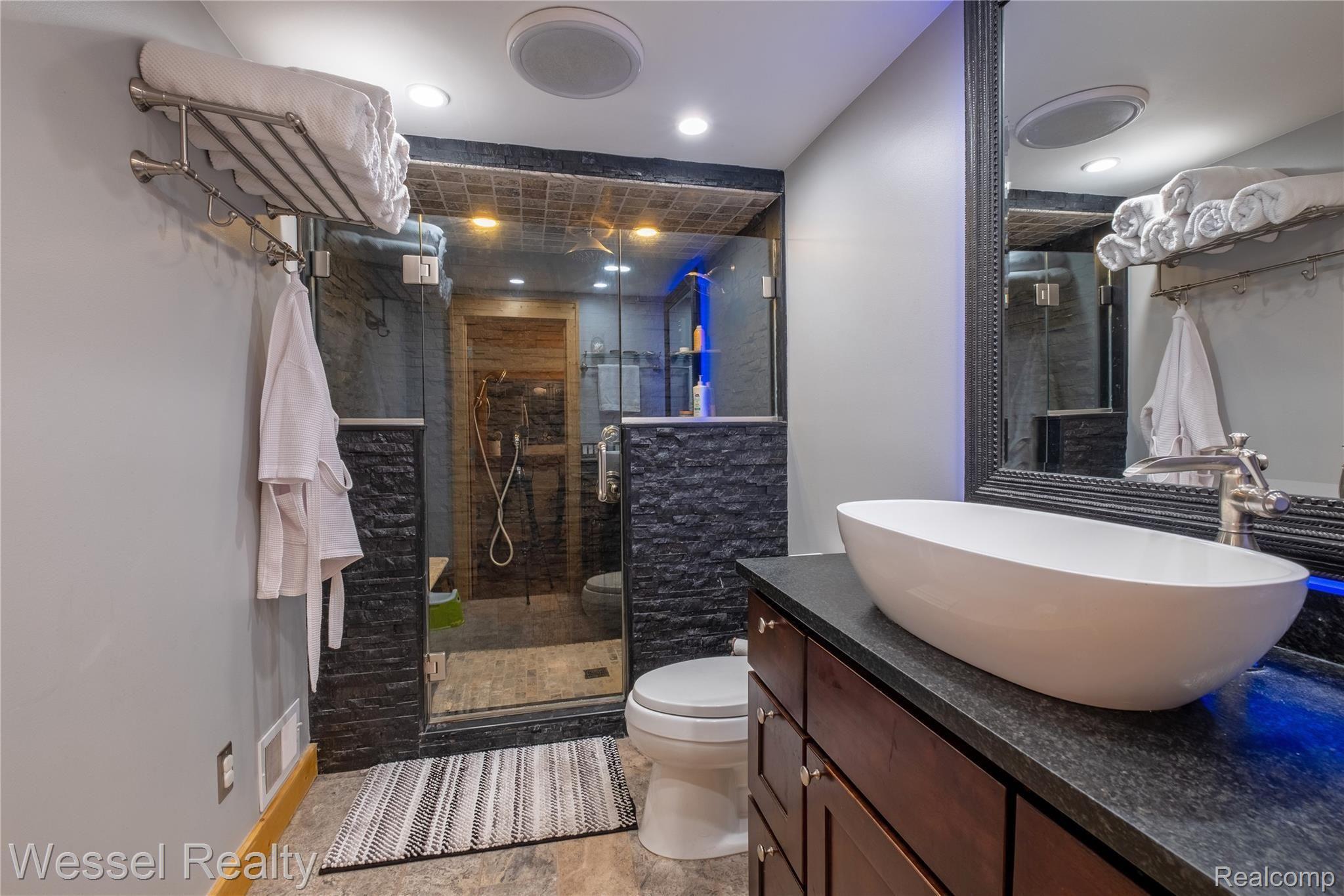308 Prospect Street Romeo, MI 48065 - Photo 11 of 38 Prospect-127.jpg