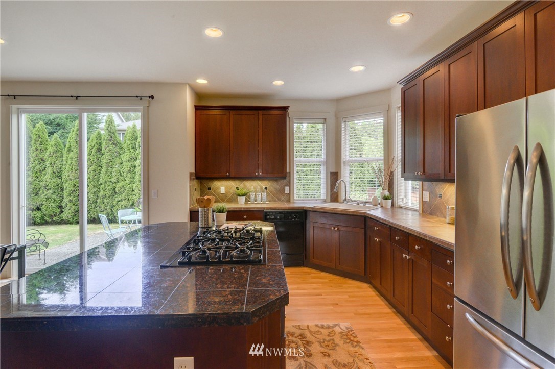 3521 158th Street Southeast Bothell, WA 98012 - Photo 12 of 34 Gallery Image 12