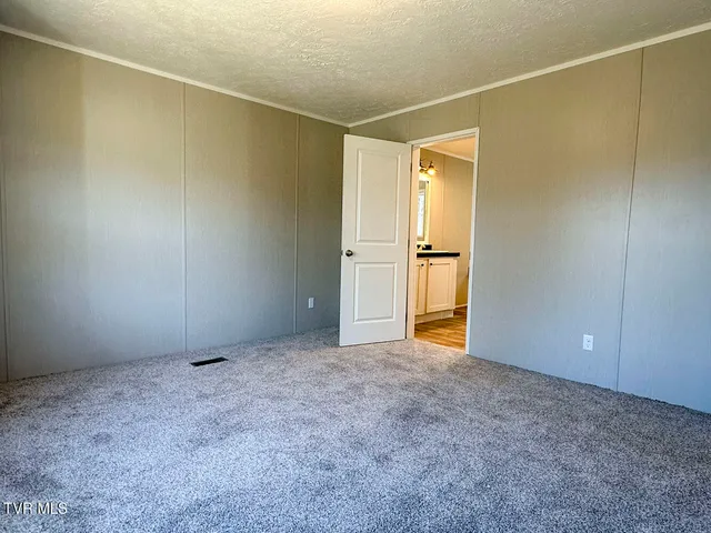 $322,900 | 350 Bungalow Drive, Dandridge, TN 37725