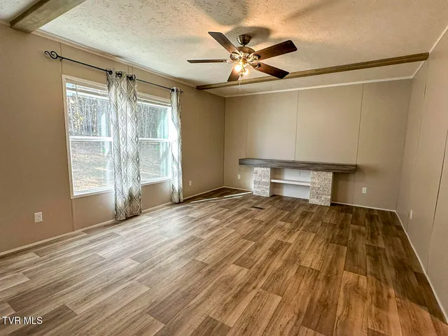 $322,900 | 350 Bungalow Drive, Dandridge, TN 37725