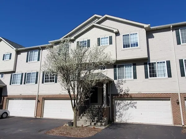 $2,395 | 268 Evergreen Circle, Unit 268, Gilberts, IL 60136