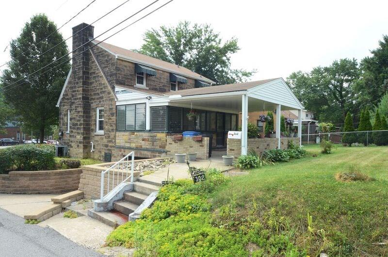 302 Lindsay Road Carnegie, PA 15106 - Photo 21 of 21 Side drive way Walls rebuilt 2012 and 2016